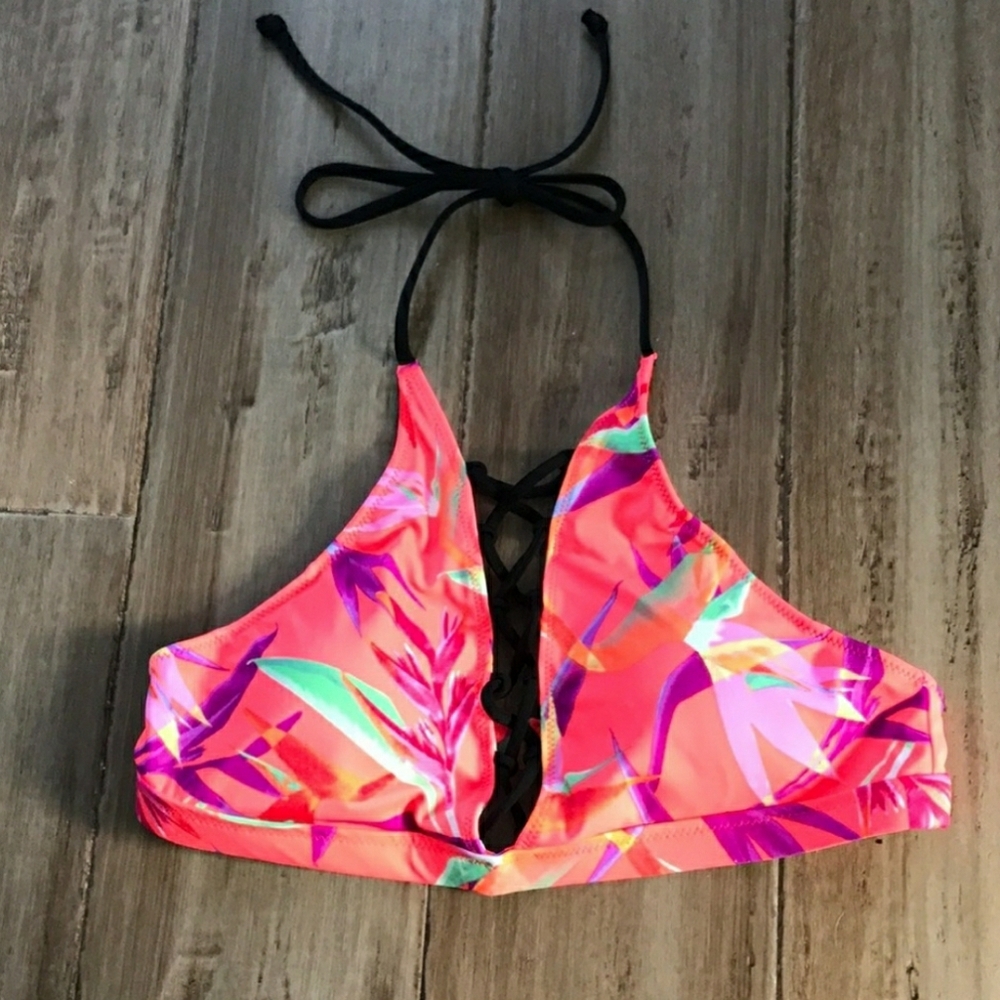 3PC VS Pink Bikini- strappy top with two bottoms! - Picture 1 of 3